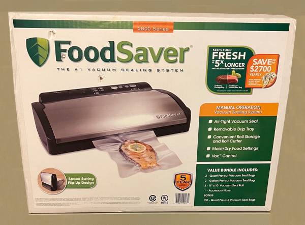 BRAND NEW, STILL SEALED FOOD SAVER VACUUM SEALING SYSTEM FOR SALE!!! 1