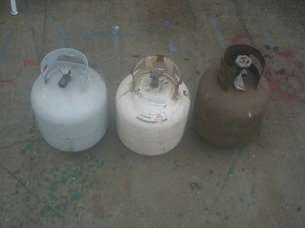 PROPANE TANKS 1