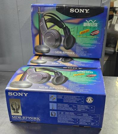 Sony Wireless Headset - MDR-RF950RK - 3 Available! 1
