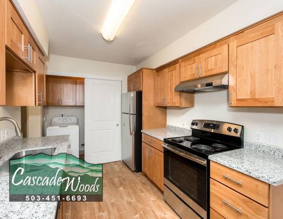 $1,649 / 2br - Private Deck / Patio, Playground with Gym Pieces + Convenient 2 Bed (Beaverton / Aloha)63831682761475120
