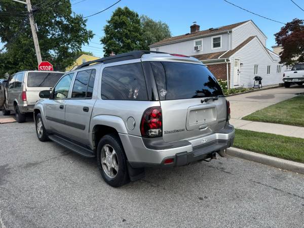 2004 Chevrolet TrailBlazer EXT LT🔥🔥✈️✈️🔥🔥 - $3,500 (Lawrence)63614034847747123