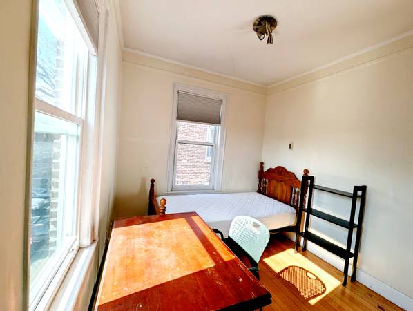 $1,250 / 4 habitaciones - ¡Sin comisión! Habitación privada, a pocas cuadras de BU/BC/NEU, autobús a Longwood o Harvard63048245248515121