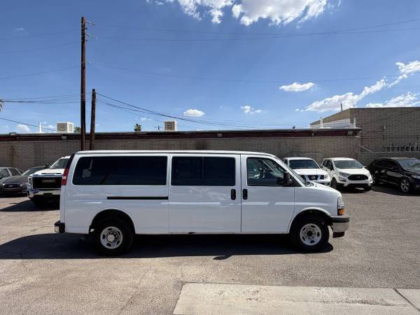 2019 Chevrolet Express Chevy LT