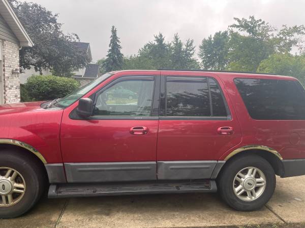 2004 Ford Expedition - $4,500 (Arlington Hts, Illinois)63618894570115121