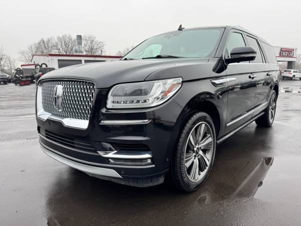 2019 Lincoln Navigator L Reserve 4x4 3rd Row & 106K Miles 1
