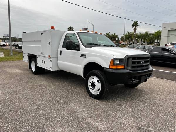 2000 FORD F450 V8 7.3 LITER DIESEL WITH ONLY 19,000 ORIGINAL MILES - $17,900 (40081 US HWY 19 N TARPON SPRINGS, FL 34689)63443864602881124