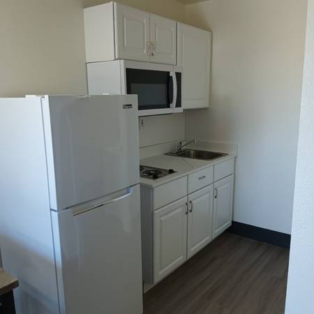 Studio 1BA, Located in Houston, Close to Restaurants 1