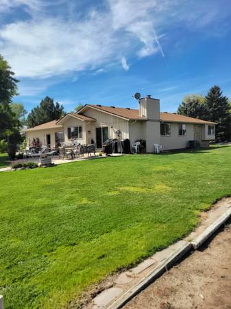 $3,500 / 5br - 3000ft2 - Horse Property 5 Bdrm Ranch Style For Sale or Lease/Option (Henderson)64143967715585123