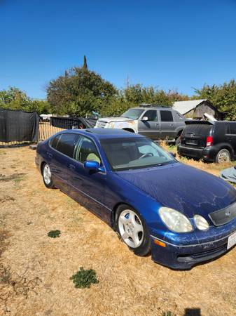 AQUA BLUE LEXUS GS300 !!FULL OEM PARTOUT!! 1