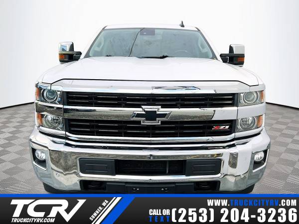 2016 Chevrolet Silverado 3500HD - Photo 2