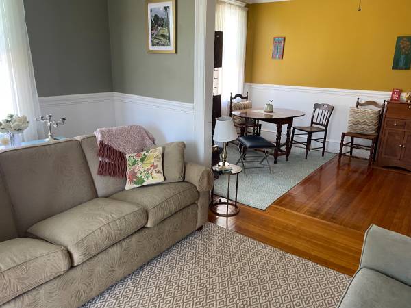 $2,350 / 2br - 2BR Sublet, Wayland Sq., East Side, Jan 15-August 31 (Providence (East Side))64002829046529121