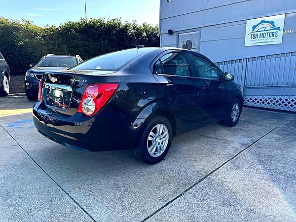 2015 Chevrolet Sonic LT Auto Sedan - $4199.0063620310694913122