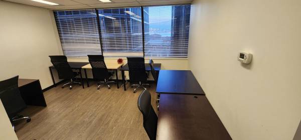 DOWNTOWN, EXTRA LARGE FURNISHED CORNER OFFICE, SPECTACULAR VIEWS 1
