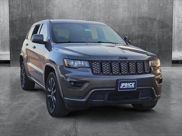 2017 Jeep Grand Cherokee 4x4 4WD Altitude SUV - $15.299 (Llame al *(817) 383-9284* para confirmar disponibilidad al instante)63488794034691122