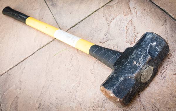 16-lb sledgehammer 1