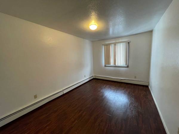 $1,307 / 1br - 750ft2 - Large Closets, Controlled Access, On-Site Management (1046 W 26th Ave, Anchorage, AK)63991793956739121