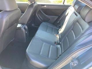 2014 Volkswagen Jetta 1.8L SE excellent condition and well maintained - $6,500 (san jose east)63469635736193124