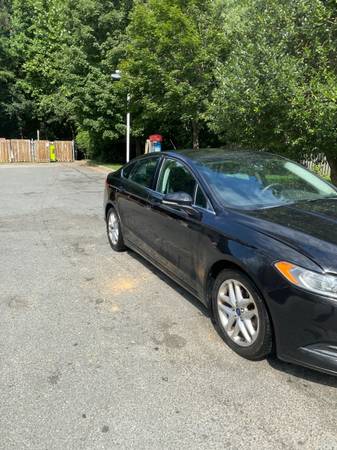 2015 Ford Fusion - $3,00063435270193793121