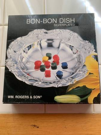 WM Rogers & Son Silverplated Bon Bon Dish  - BRAND NEW! 1