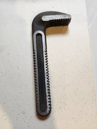 Ridgid Replacement Hook Jaw For 18" Wrench 1