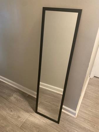 Mirror BLACK 1