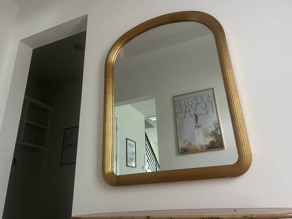 Decorative Mirror and side table 1