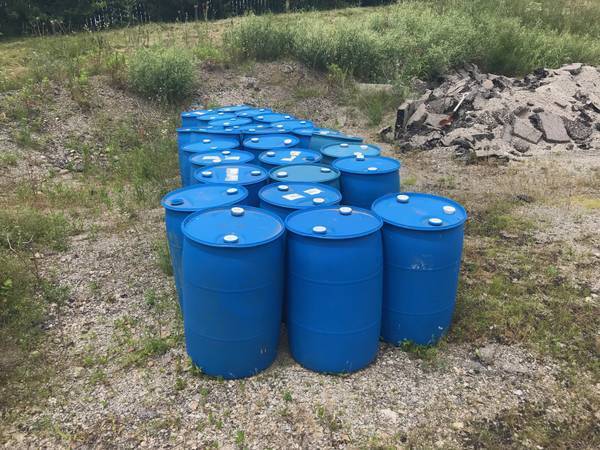 ***USED PLASTIC BARRELS*** 1