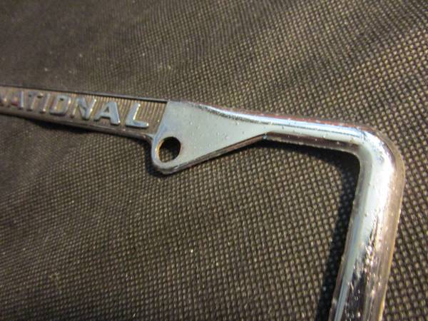 Marco de placa para Packards internacionales - Pieza vintage bonita - $35 (Roseville)63440099388289124