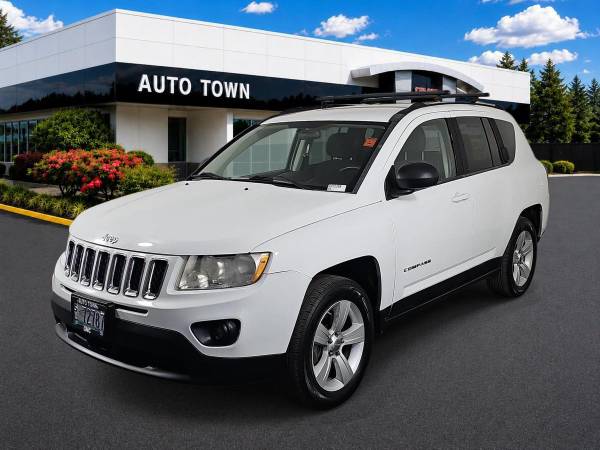 2011 Jeep Compass Base Stop In  Save !!  1