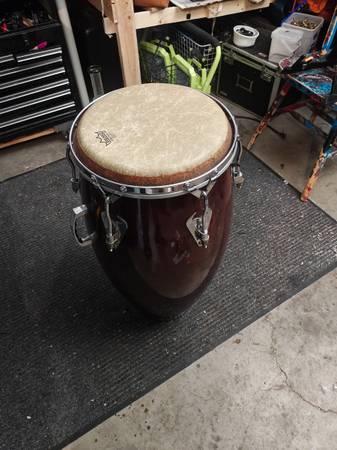 Bongo drum 1