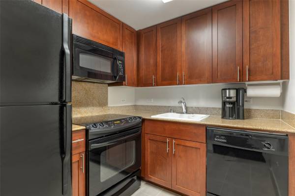 $250 / 1br - Resort Westin de Maui, camina a la playa, Village (7 noches o más) (Lahaina/Maui)63686671853825122