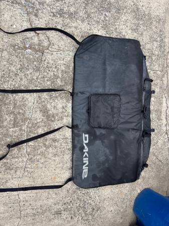 Dakine Tail Gate Pad 1