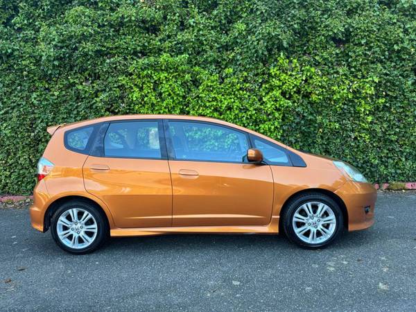 2010 Honda Fit Sport - $6,499 (Everett)63470766514689124
