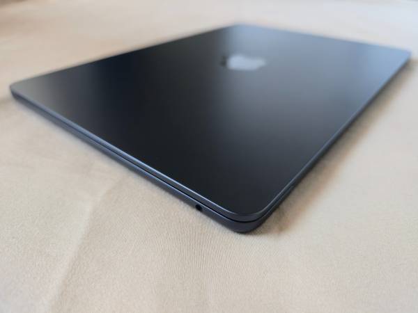 2022 13" APPLE MACBOOK AIR W/ M2, 8 GB Ram, 256 GB SSD - $600 (East Plano/ Murphy)63471253226883124