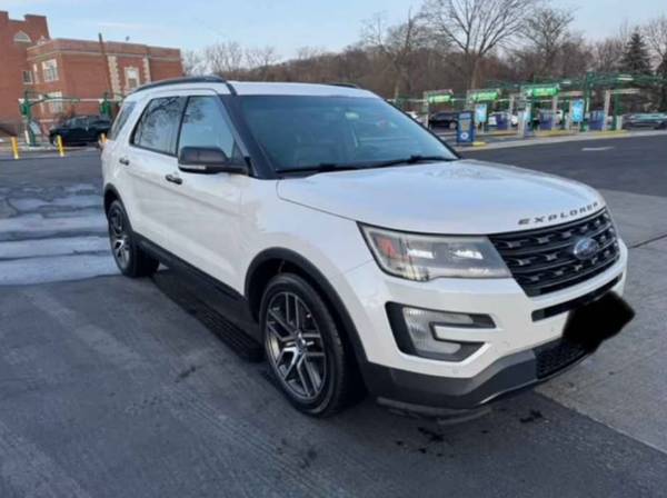 2016 Ford Explorer limited 1