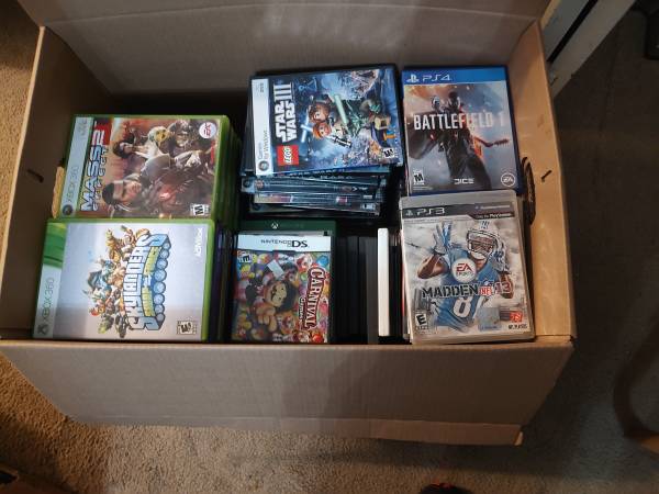 100 assorted videogames 1
