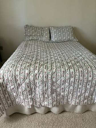 Queen bed 1