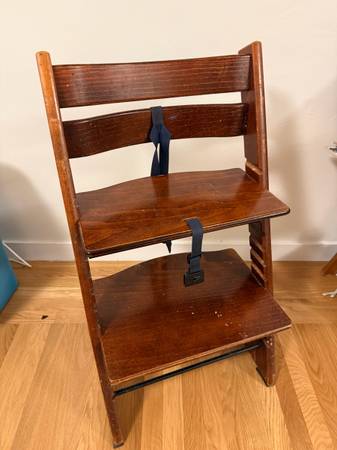 Tripp Trapp - solid wood, clean sturdy kids high chair 1
