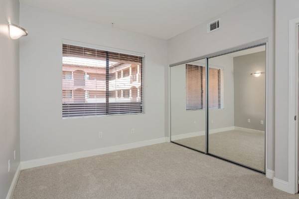 $920 / 1br - - Apartamento de lujo asequible de una habitación en Mountain View (mountain view)63890316493571121