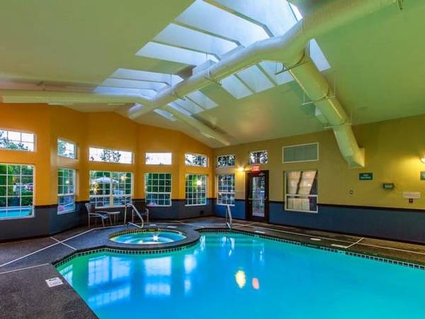$2,122 / 2br - 853ft2 - Move In Today!!! (2020 Lake Heights Dr, Everett WA, 98204)63688443522947123
