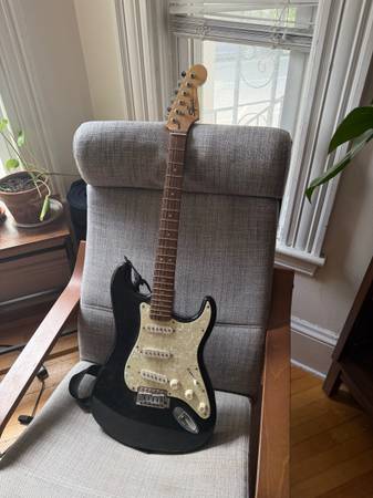 Squire electric guitar 1