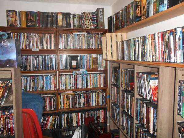 Private collection Approx. 5000 plus  dvd /and  blue ray movies 1