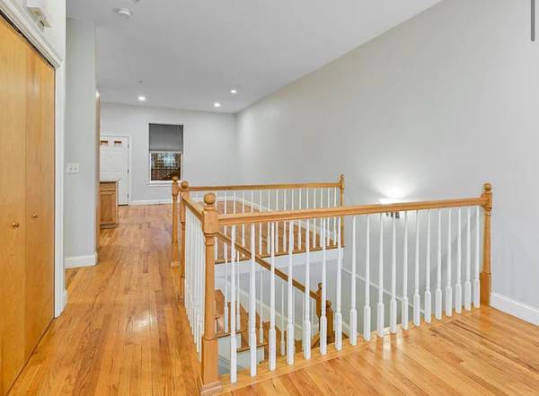 $1,100 / 3br - South End - rooms for rent63690775529347123