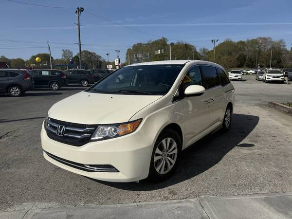 2016 *Honda* *Odyssey *5dr SE* Off White BUY HERE PAY H - $1,500 (3044 E Peachtree Street | Lithia Springs, GA 30122)63620718565763121