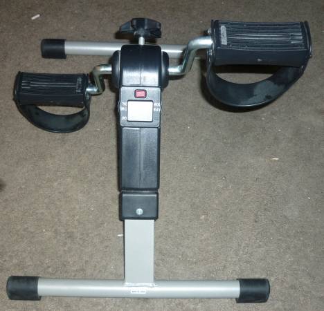 Mechanical floor Peddler 1