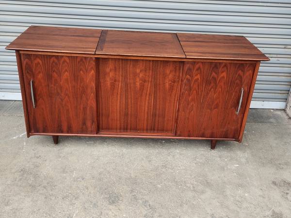 vintage solid walnut wood crdenza By ACE HI 1
