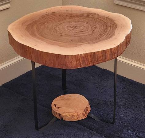 Live-Edge Pecan End Table 1