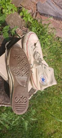Converse All Star Chuck Taylor - $225 (South Hero)63435509432577122