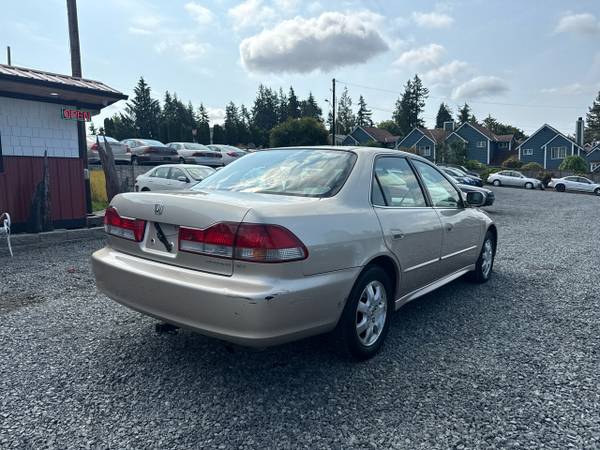 2001 Honda Accord EX sedán 4 puertas automático - $3.499 (Lynnwood, WA)63441552464515122