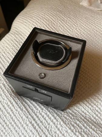 Wolf Luxury Watch Winder - Brand New 1